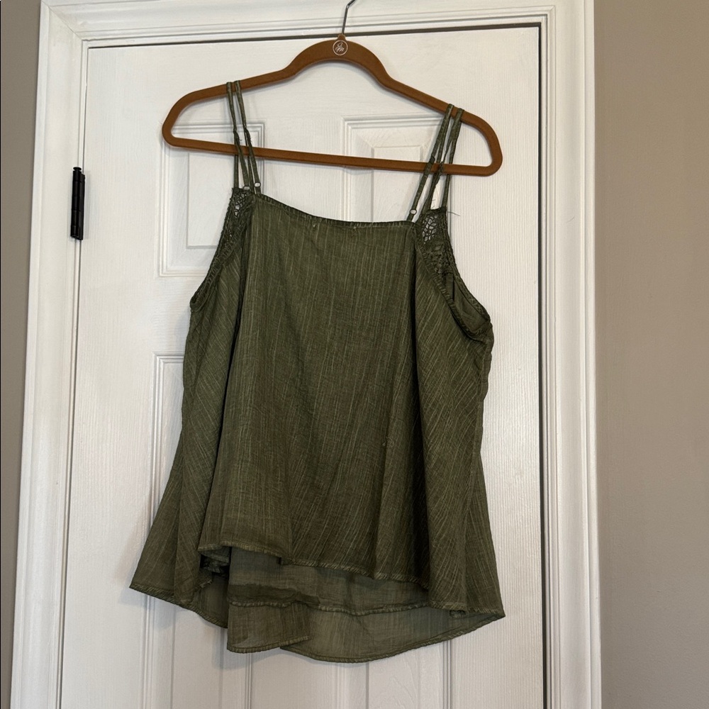 NWOT Torrid Festi Crochet Cami - Picture 2 of 5
